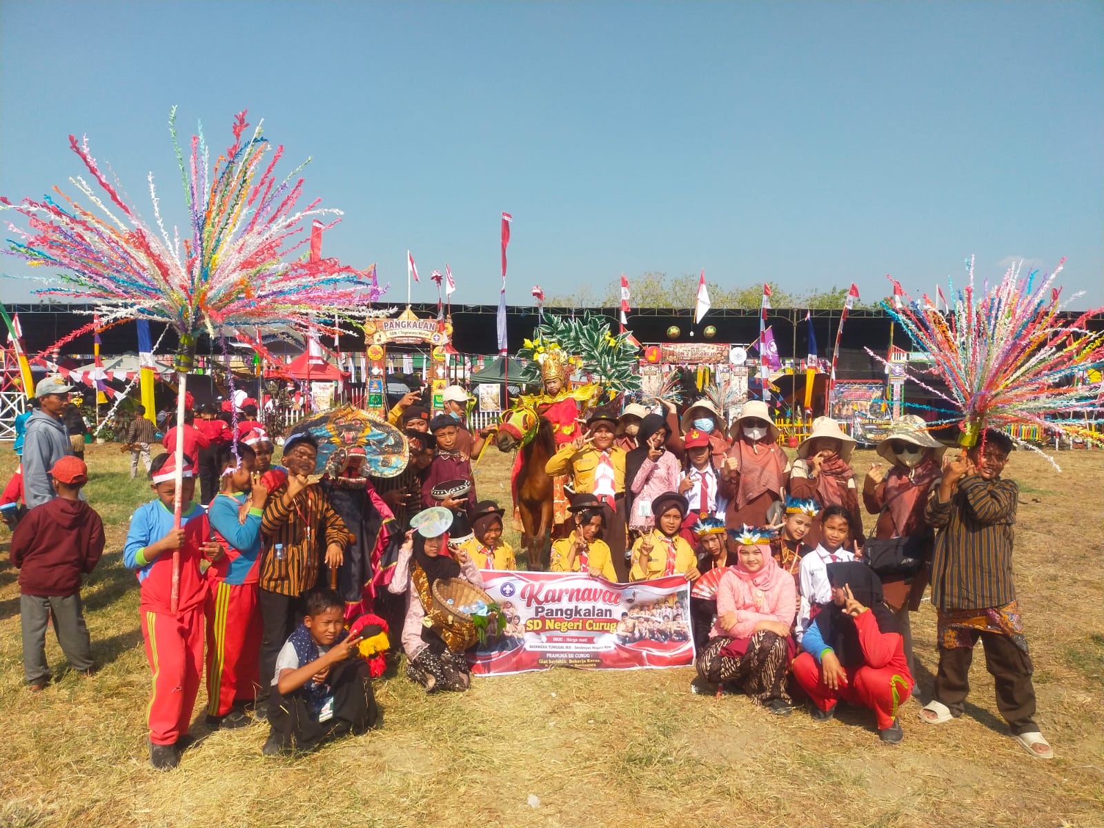 KKN Kelompok 23 Unimus Melakukan Pendampingan Jambore SDN 1 Curug di Lapangan Tegowanu Kulon